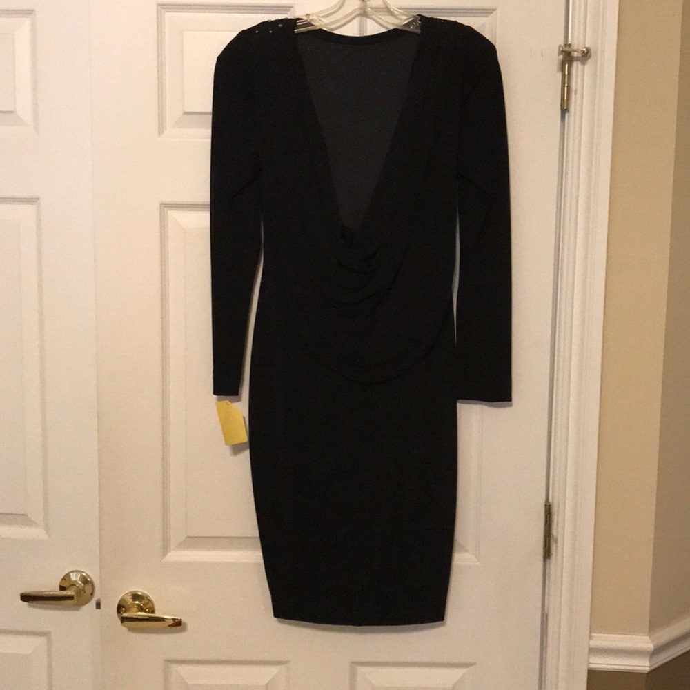 Dress - Picture 2 of 4
